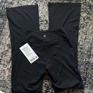 Lululemon Groove Nulu Flare Pant